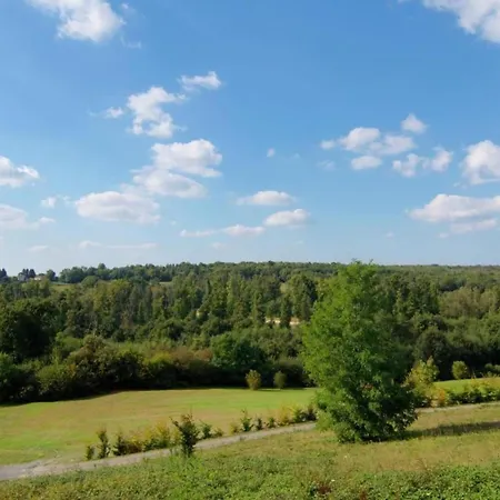 Prázdninový dům Holiday Home In Roussines With Private Pool, Cleaning Included *